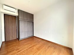 Belgravia Ace (D28), Terrace #574554651